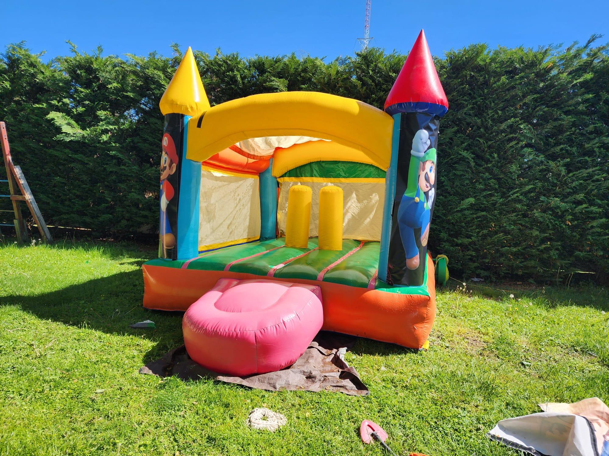 Casa inflable de Mario Bros
