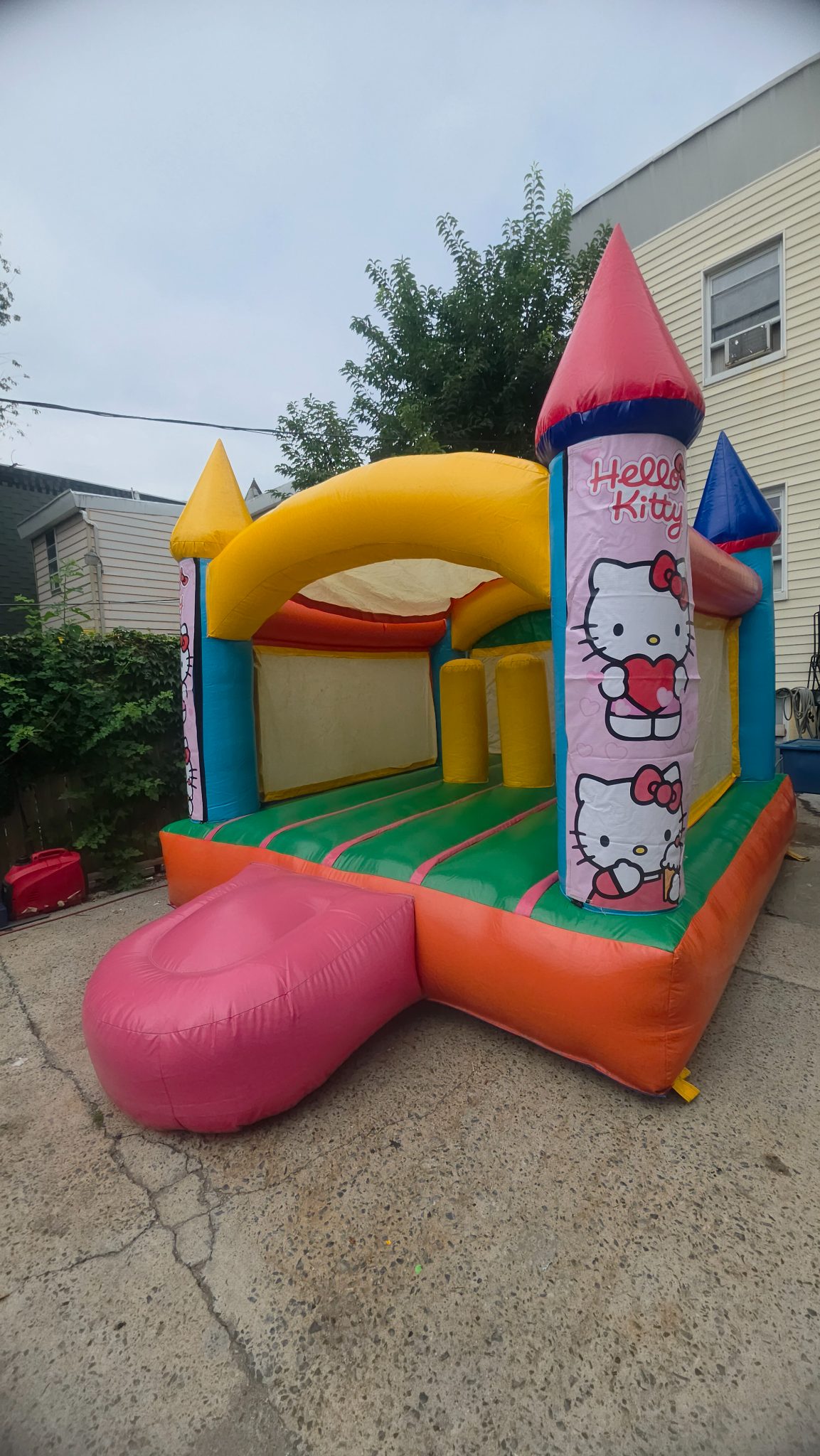 Casa inflable de Hello Kitty - Imagen 2