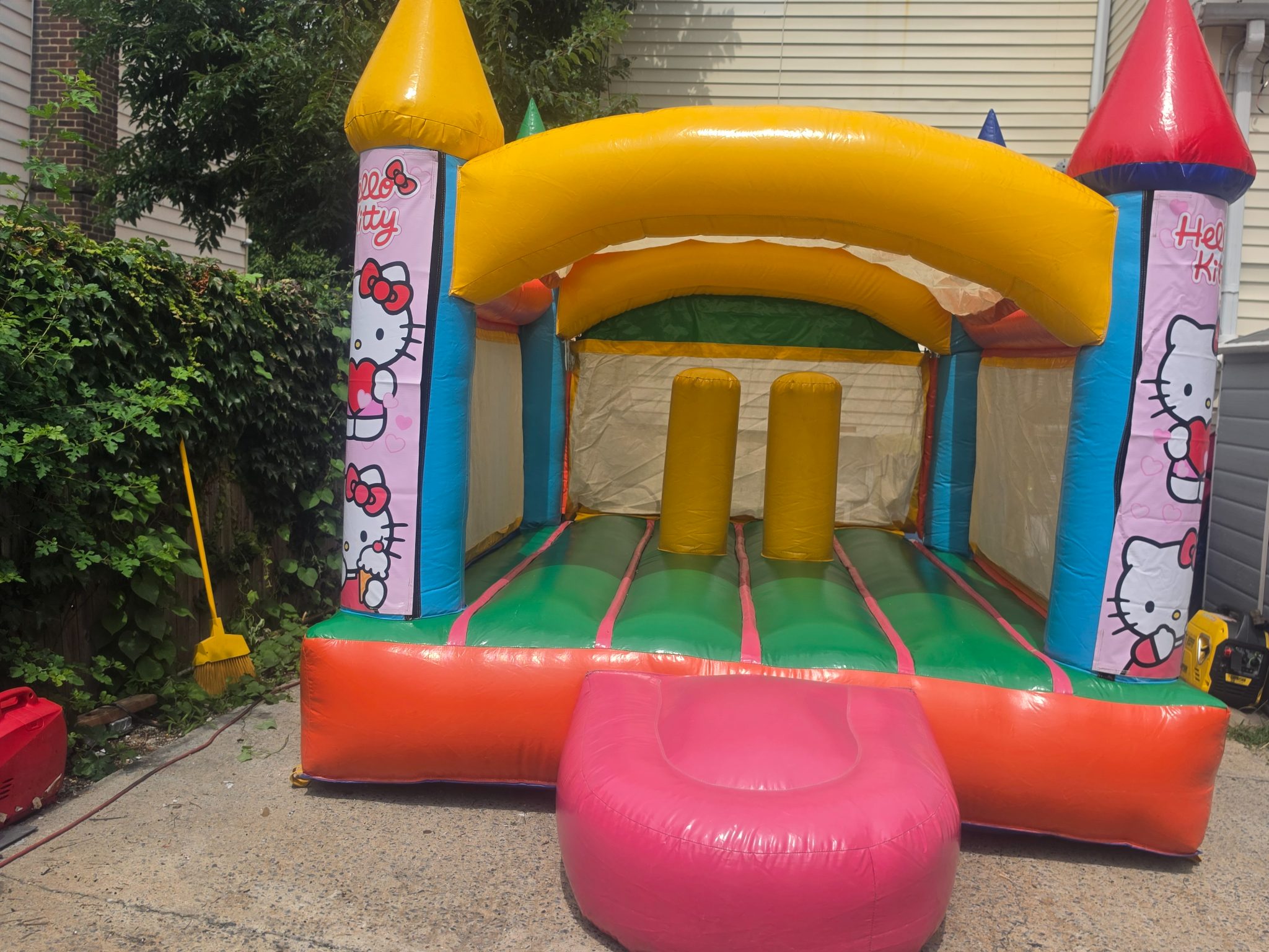 Casa inflable de Hello Kitty - Imagen 4